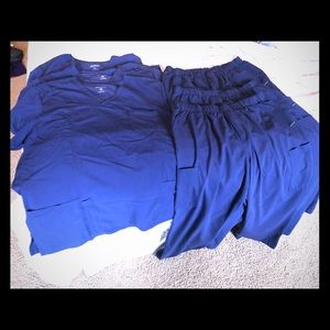 3 Jockey / 1 Barco Men’s navy Blue Scrubs sets.